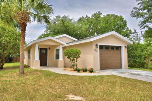 2456 Bates Avenue Sw, WINTER HAVEN, FL, 33881 | Card Image