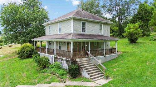 845 Copperhead Rd, Paint Lick, KY, 40461-8358 | Card Image