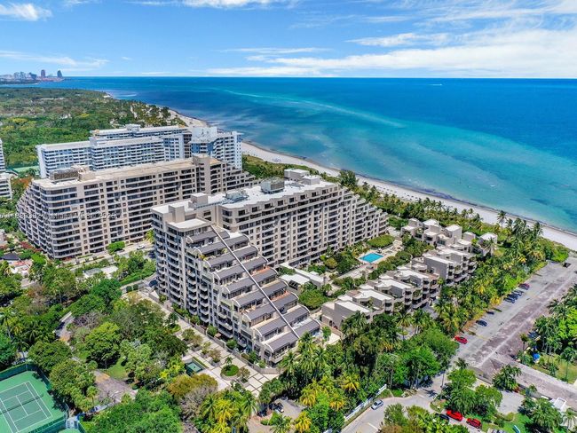 APT-305 - 201 Crandon Blvd, Condo with 1 bedrooms, 2 bathrooms and null parking in Key Biscayne FL | Image 30