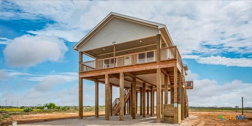 177 Powderhorn Ln, Port Lavaca, TX, 77979-6228 | Card Image