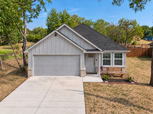 100 Elm St, Lone Oak, TX, 75453-7201 | Card Image