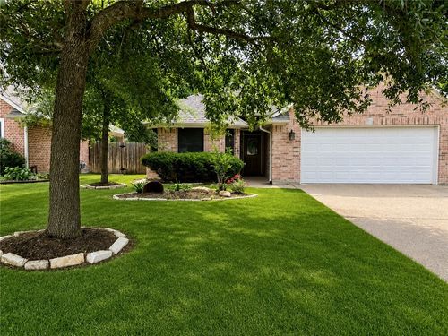2364 Kendal Green Cir, College Station, TX, 77845-4840 | Card Image