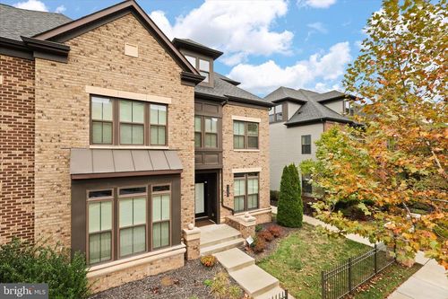 43360 Southland St, ASHBURN, VA, 20148-7556 | Card Image