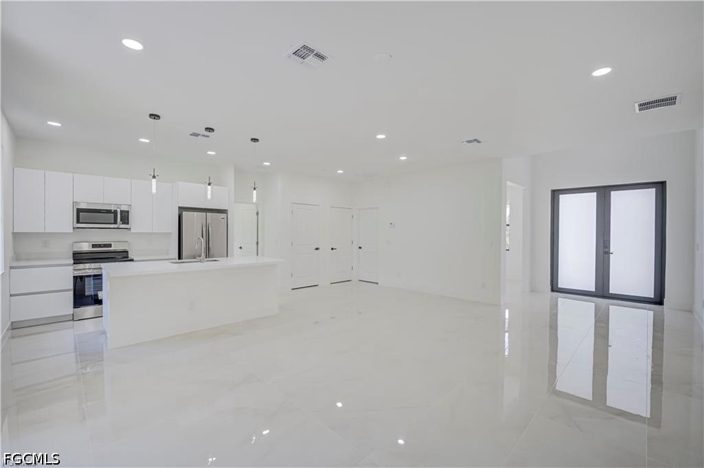 Residential Lease in Lehigh Acres 4