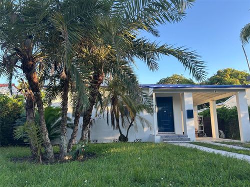 2110 Sw 11th St, Miami, FL, 33135-5002 | Card Image