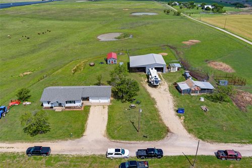 333 Hcr 3225, Penelope, TX, 76676-3041 | Card Image