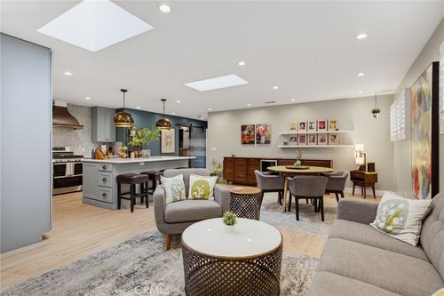 23420 Walnut St, Torrance, CA, 90501-5549 | Card Image