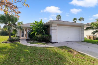 2904 Sunset Retreat Court, House other with 4 bedrooms, 2 bathrooms and null parking in Kissimmee FL | Image 2