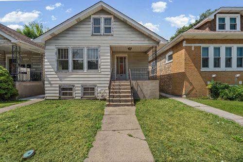 3314 N Kenneth Avenue, Chicago, IL, 60641 | Card Image