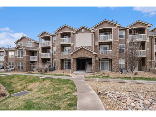 2-106-7440 S Blackhawk St, Englewood, CO, 80112-4320 | Card Image