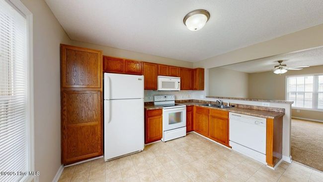 150 Cornerstone Pl, Townhouse with 2 bedrooms, 3 bathrooms and null parking in Jacksonville NC | Image 10