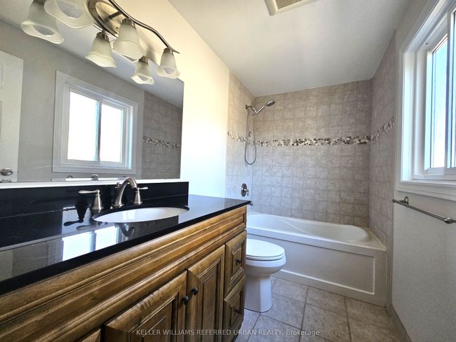 MAIN - 976 Timmins Gdns, House other with 4 bedrooms, 3 bathrooms and 1 parking in Pickering ON | Image 11
