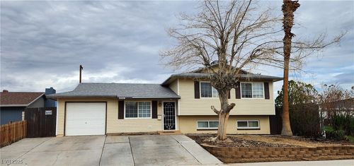 5600 Balzar Ave, Las Vegas, NV, 89108-3180 | Card Image