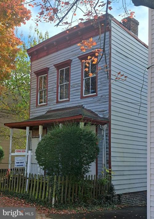 2507 E Clay St, Richmond, VA, 23223-7111 | Card Image