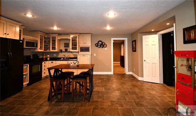 406 Country Club Rd, House other with 6 bedrooms, 5 bathrooms and null parking in Glendive MT | Image 24
