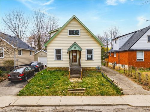70 Hillview St, Hamilton, ON, L8S2Z2 | Card Image