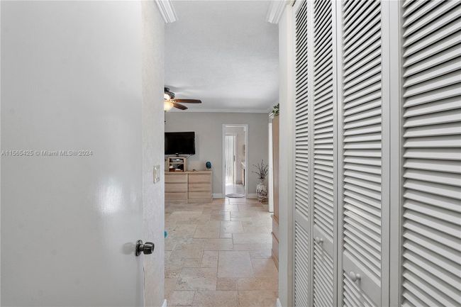 16715 Sw 80th Ave, House other with 4 bedrooms, 3 bathrooms and null parking in Palmetto Bay FL | Image 14