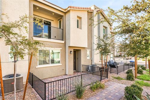 6820 Alpine White Court, North Las Vegas, NV, 89086 | Card Image