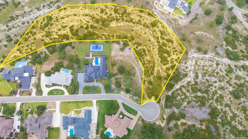 11101 Barreal, Boerne, TX, 78006-2298 | Card Image
