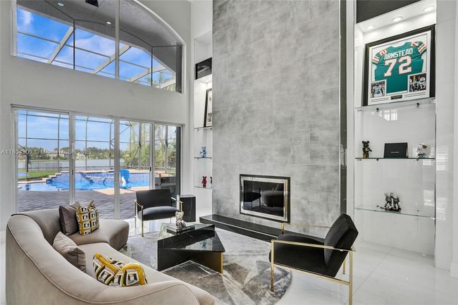 10457 Laurel Rd, House other with 6 bedrooms, 6 bathrooms and null parking in Davie FL | Image 5