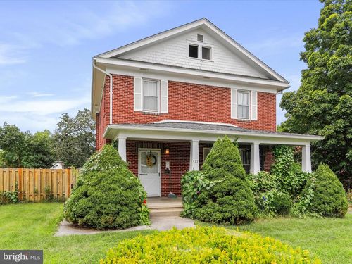 327 N High St, ROMNEY, WV, 26757-1416 | Card Image