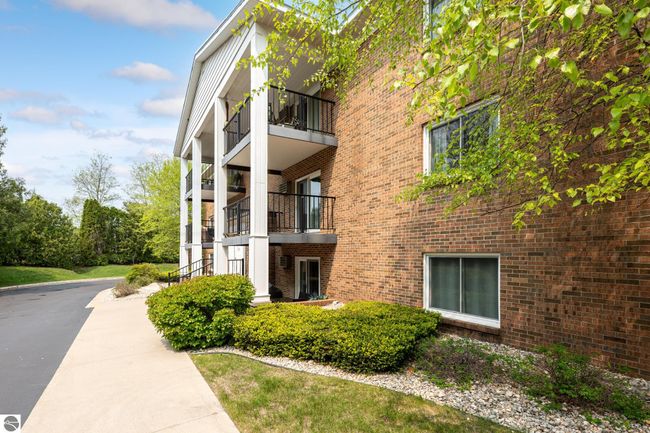 APT-61 - 525 Georgetown Dr, House other with 1 bedrooms, 1 bathrooms and null parking in Traverse City MI | Image 25