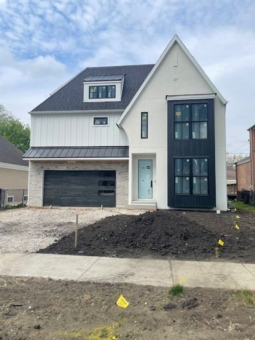 680 S Bryan St, Elmhurst, IL, 60126-4343 | Card Image