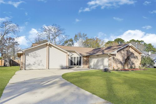 16127 Coral Bay St, Crosby, TX, 77532-5619 | Card Image