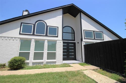 365 Crooked Ln, Mesquite, TX, 75149-2556 | Card Image