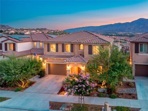 11269 Finders Ct, Corona, CA, 92883-1627 | Card Image