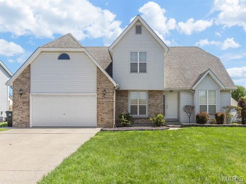 124 N 7th St, Dupo, IL, 62239-1511 | Card Image