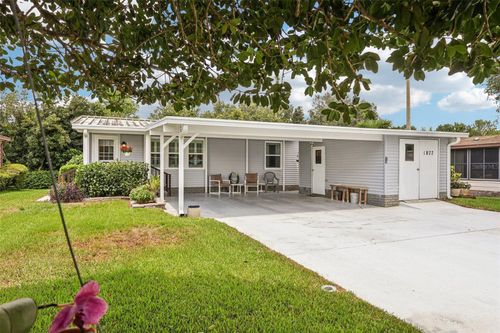 1877 W Schwartz Blvd, LADY LAKE, FL, 32159-2167 | Card Image