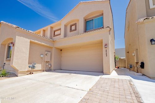 2723 E Schiliro Cir, Phoenix, AZ, 85032-2454 | Card Image