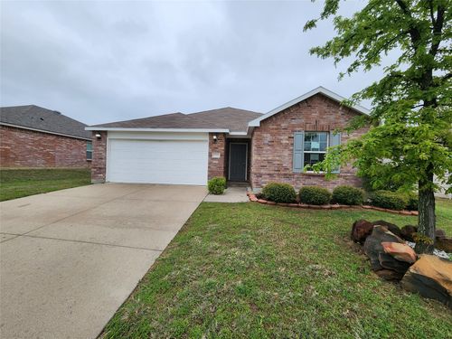 1200 Foxglove Ln, Burleson, TX, 76028-2733 | Card Image