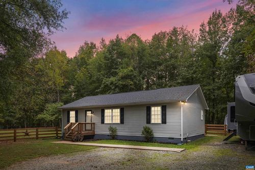 5904 Byrd Mill Rd, Louisa, VA, 23093-4515 | Card Image