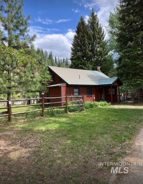 44 Osprey Dr, Lowman, ID, 83637-7004 | Card Image