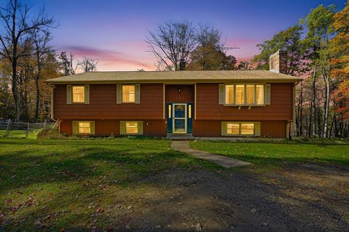 127 Pond Brook Rd, Huntington, MA, 01050-9620 | Card Image