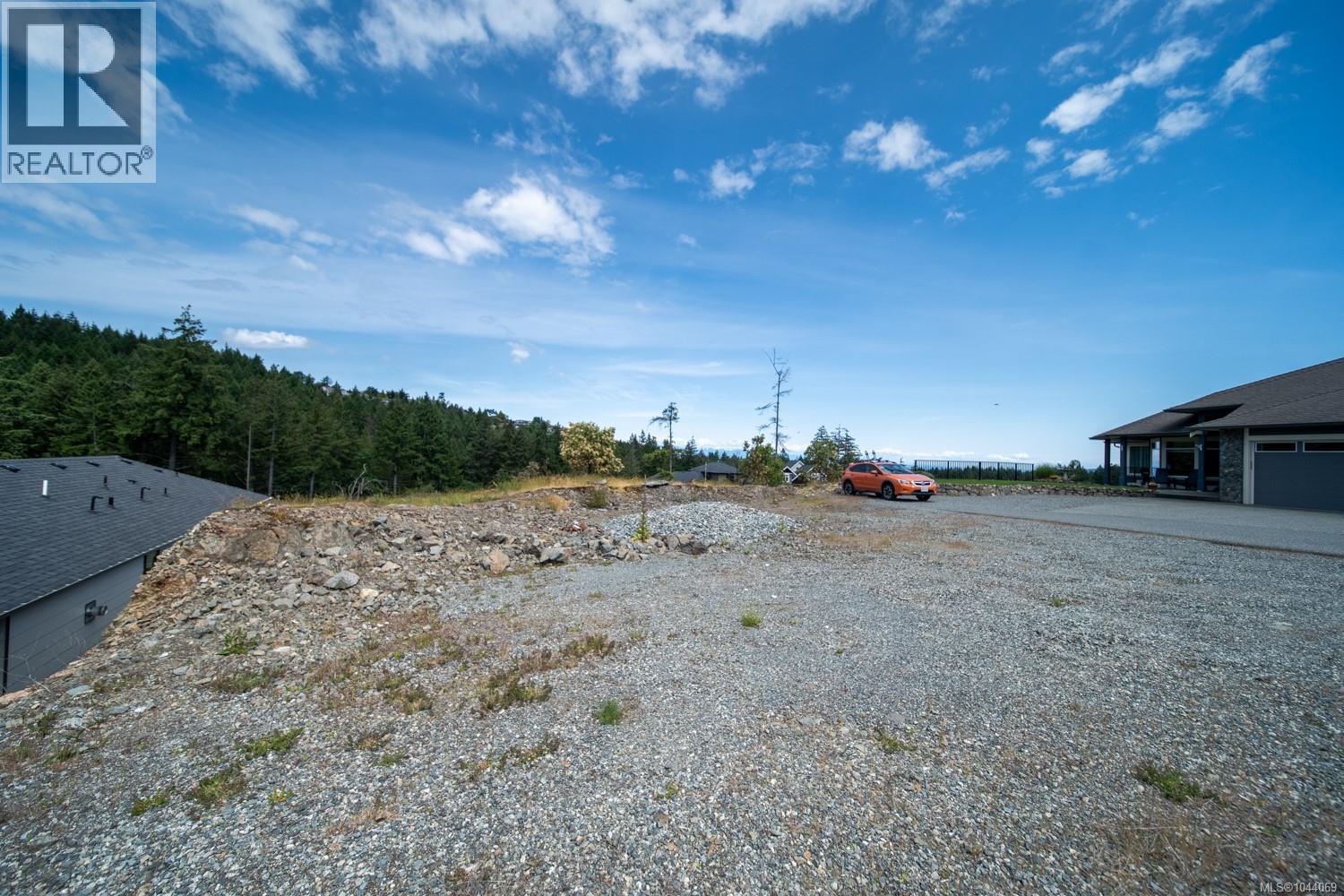 Land in Nanaimo 4