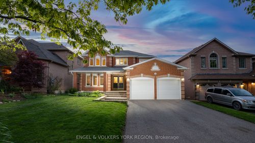 24 Timber Valley Ave, Richmond Hill, ON, L4E3S6 | Card Image