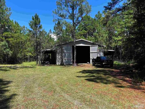 5879 Monterey St, Milton, FL, 32583-7568 | Card Image