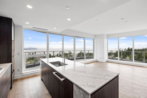 1005-1475 Foster Street, White Rock, BC, V4B0C9 | Card Image