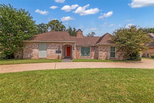 1619 Fall Valley Dr, Houston, TX, 77077-4205 | Card Image