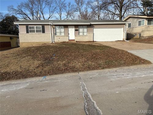 2267 Heritage Dr, Saint Louis, MO, 63136-4519 | Card Image