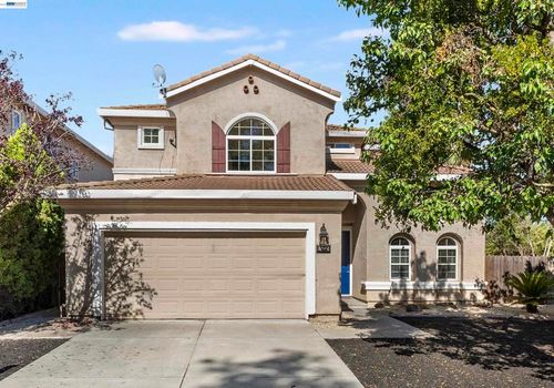 2600 Yorkshire Dr, Antioch, CA, 94531-9328 | Card Image