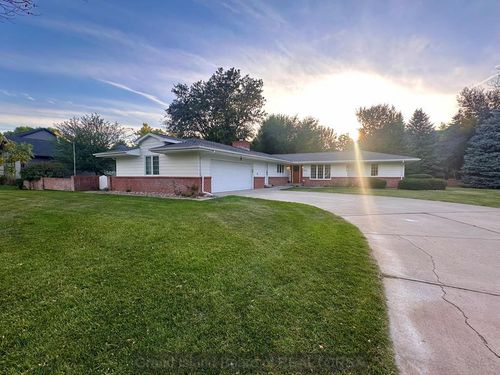 2516 Arrowhead Rd, Grand Island, NE, 68801-7535 | Card Image