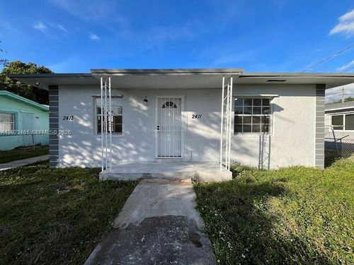 2411 Nw 65th St, Miami, FL, 33147 | Card Image