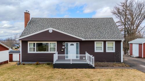 15 Fairview Dr, Truro, NS, B2N1S2 | Card Image