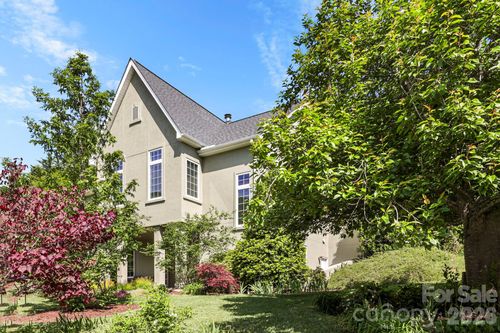 405 Mistletoe Trl, Hendersonville, NC, 28791-2167 | Card Image
