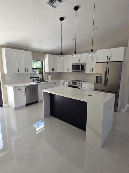 4726 Trout, Sebring, FL, 33870 | Card Image