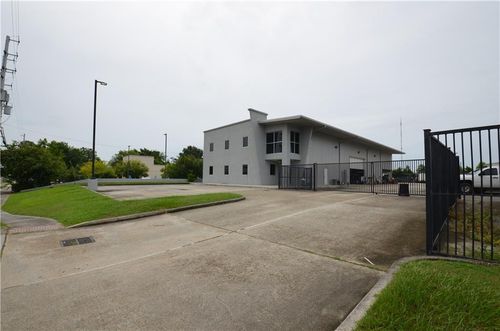 128 Hector Avenue, Gretna, LA, 70056 | Card Image